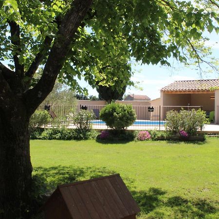Mas La Gentille ,,, A La Campagne , Beautiful Outdoor , Swimming Pool , Pool House , Nice Green Garden , Bbq ,,, Only For You , Pour Passer Un Sejour Inoubliable Pernes-les-Fontaines Extérieur photo