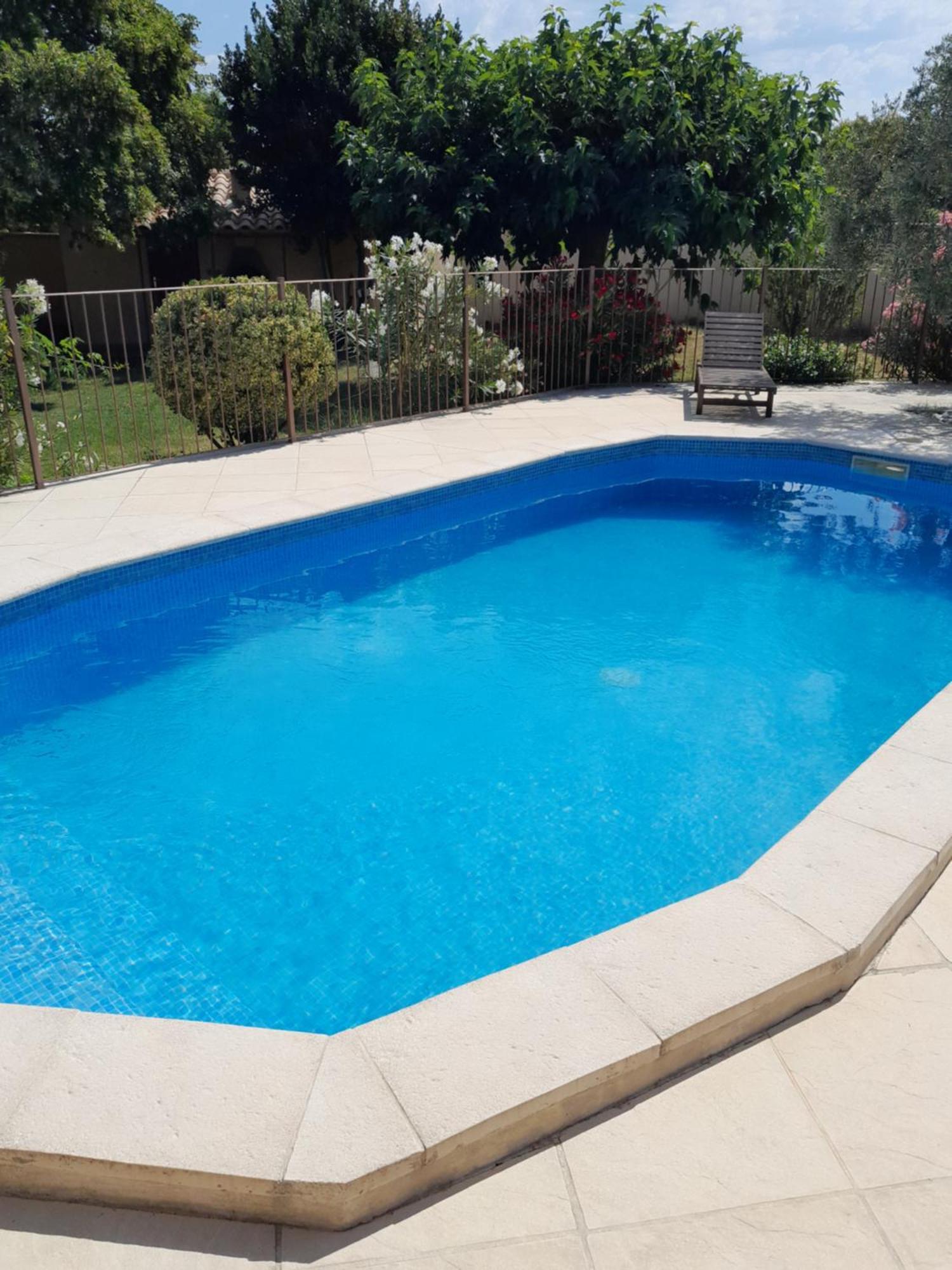 Mas La Gentille ,,, A La Campagne , Beautiful Outdoor , Swimming Pool , Pool House , Nice Green Garden , Bbq ,,, Only For You , Pour Passer Un Sejour Inoubliable Pernes-les-Fontaines Extérieur photo