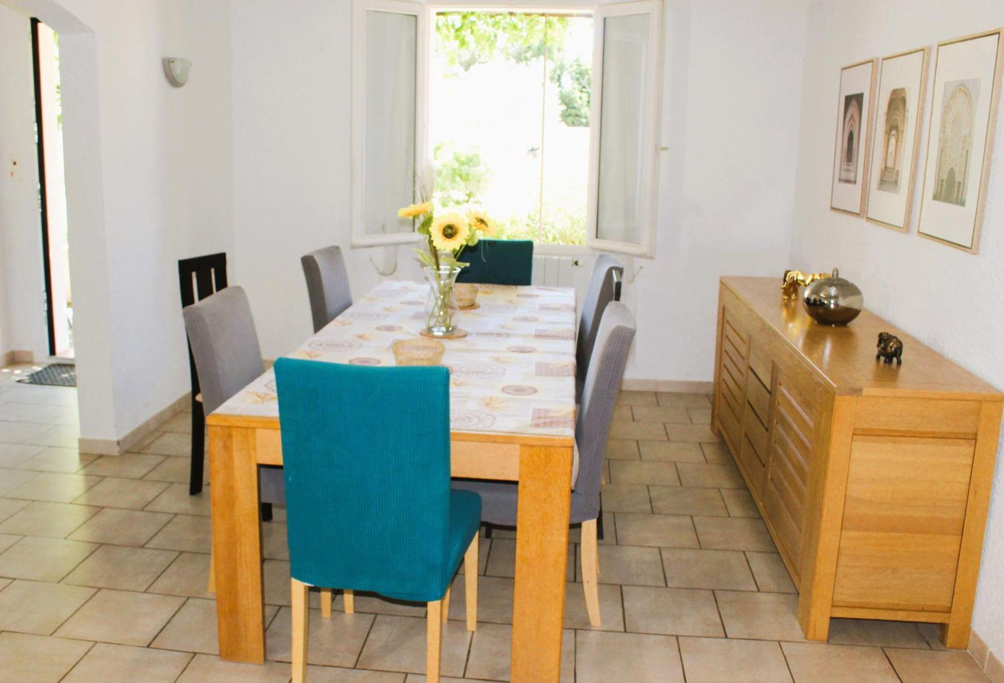 Mas La Gentille ,,, A La Campagne , Beautiful Outdoor , Swimming Pool , Pool House , Nice Green Garden , Bbq ,,, Only For You , Pour Passer Un Sejour Inoubliable Pernes-les-Fontaines Extérieur photo