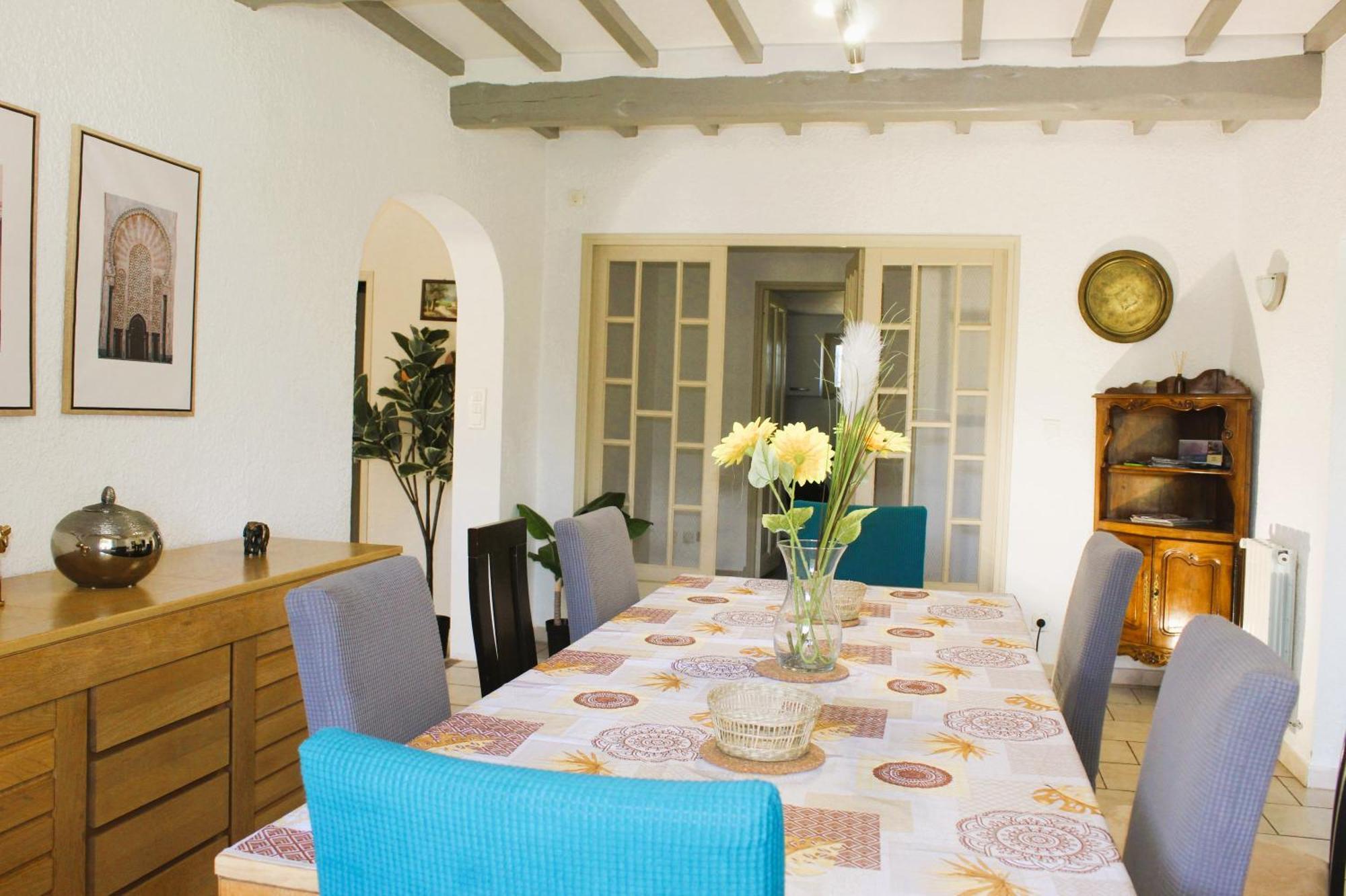 Mas La Gentille ,,, A La Campagne , Beautiful Outdoor , Swimming Pool , Pool House , Nice Green Garden , Bbq ,,, Only For You , Pour Passer Un Sejour Inoubliable Pernes-les-Fontaines Extérieur photo